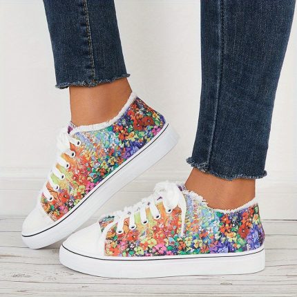 Sports Shoes
