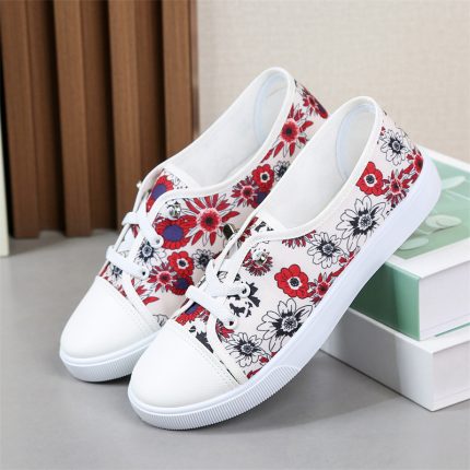 Sports Shoes