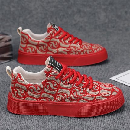 sports shoes