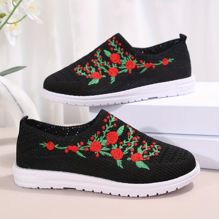 Sports Shoes